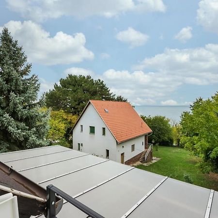Villa Sol Балатонсепезд Екстериор снимка